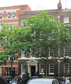 Coopers' Hall in Devonshire Square, London.jpg