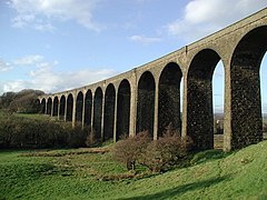 Hewenden Viaduct - geograph.org.uk - 358906.jpg