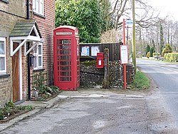 Telephone box, Burleston - geograph.org.uk - 1176649.jpg