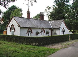 East Lodge Wassand Hall.jpg