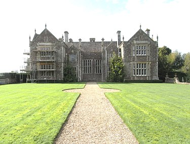 Bradfield House - Wikishire