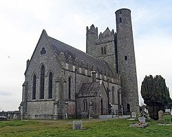 Church and Round Tower at Lusk - geograph.ie - 1833150.jpg