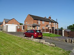 Houses on Belper Road, Smalley Common - geograph 6199867.jpg
