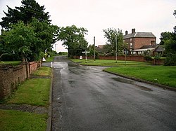 Crossroads at Barton on the Beans - geograph.org.uk - 483096.jpg