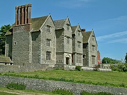 Wilderhope Manor - geograph.org.uk - 1062884.jpg