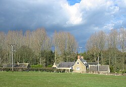 Cottages in Cleveley, Oxfordshire - geograph 6761023.jpg