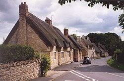 Thatched cottages at Exton - geograph.org.uk - 63612.jpg