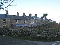 Miners' cottages at Lower Boscaswell - geograph.org.uk - 1107751.jpg