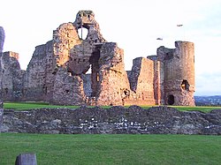 Rhuddlan Castle.jpg