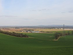 The Vale, towards Salford Lodge