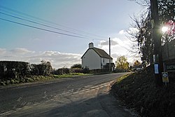 House on Lenham Road - geograph.org.uk - 1042451.jpg