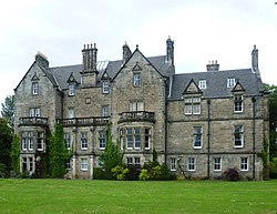 Pitreavie Castle from the grounds (geograph 2502411).jpg