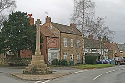 Main street through the village of Kemerton - geograph.org.uk - 356523.jpg
