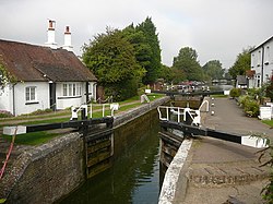 Lock at Cow Roast, Grand Union Canal - geograph.org.uk - 649057.jpg