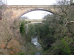 Dunglass Bridge and Viaduct - geograph.org.uk - 142476.jpg