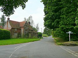 Oxenwood - geograph.org.uk - 861799.jpg