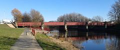 Dalmarnock Bridge square 2016-03-07.jpg