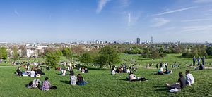 Primrose Hill Panorama, London - April 2011.jpg