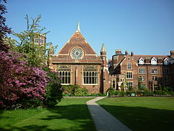 The Cavendish Building of Homerton College Cambridge, May 2011.jpg