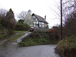 Cottage in Upper Hayton - geograph.org.uk - 628929.jpg