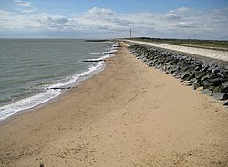 Holland-on-Sea, Beach at Sandy Point - geograph.org.uk - 1470929.jpg
