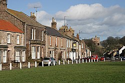 Houses at Cross View, Norham - geograph.org.uk - 1202939.jpg