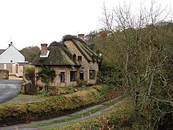 Thatched Cottage by the River Font , Mitford - geograph.org.uk - 613733.jpg